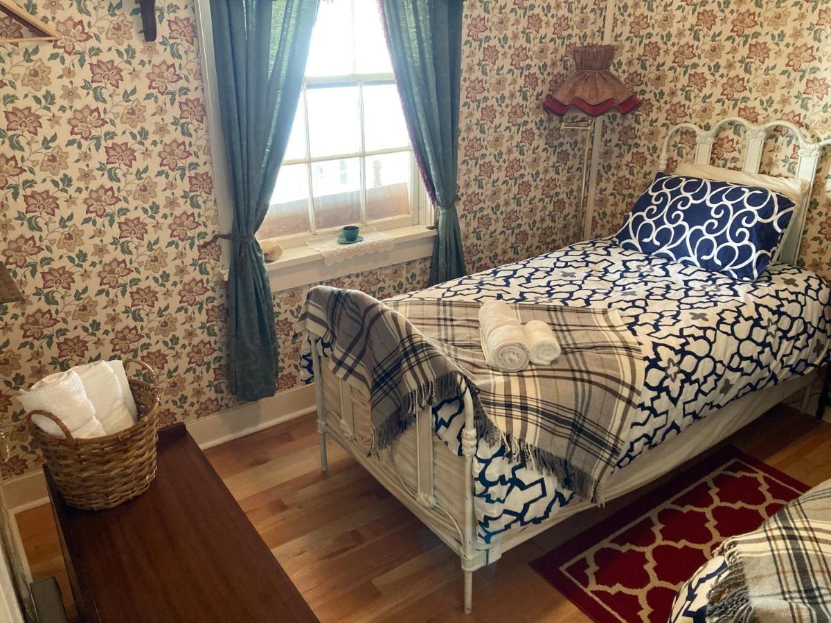 St. George Hotel Barkerville Dış mekan fotoğraf
